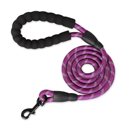 Premium Heavy-Duty No-Pull Dog Leash for Large Breeds, Chew-Resistant Reflective Rope with Comfortable Padded Handle, Ideal for Outdoor Training and Night Safety.